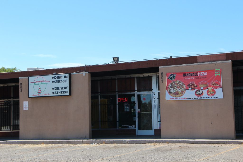 Picture of Amadeo's Pizza 809 98th St SW, Albuquerque, NM 87121