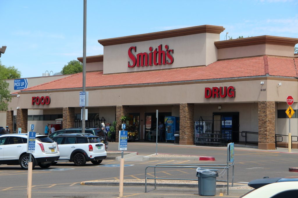 Picture Smiths Food & Drug 6125 4th St NW, Albuquerque, NM 87107